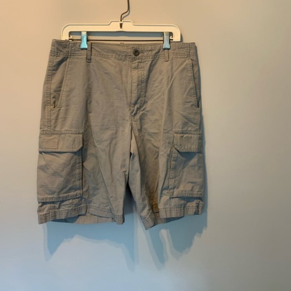 Izod Men’s Cargo Shorts